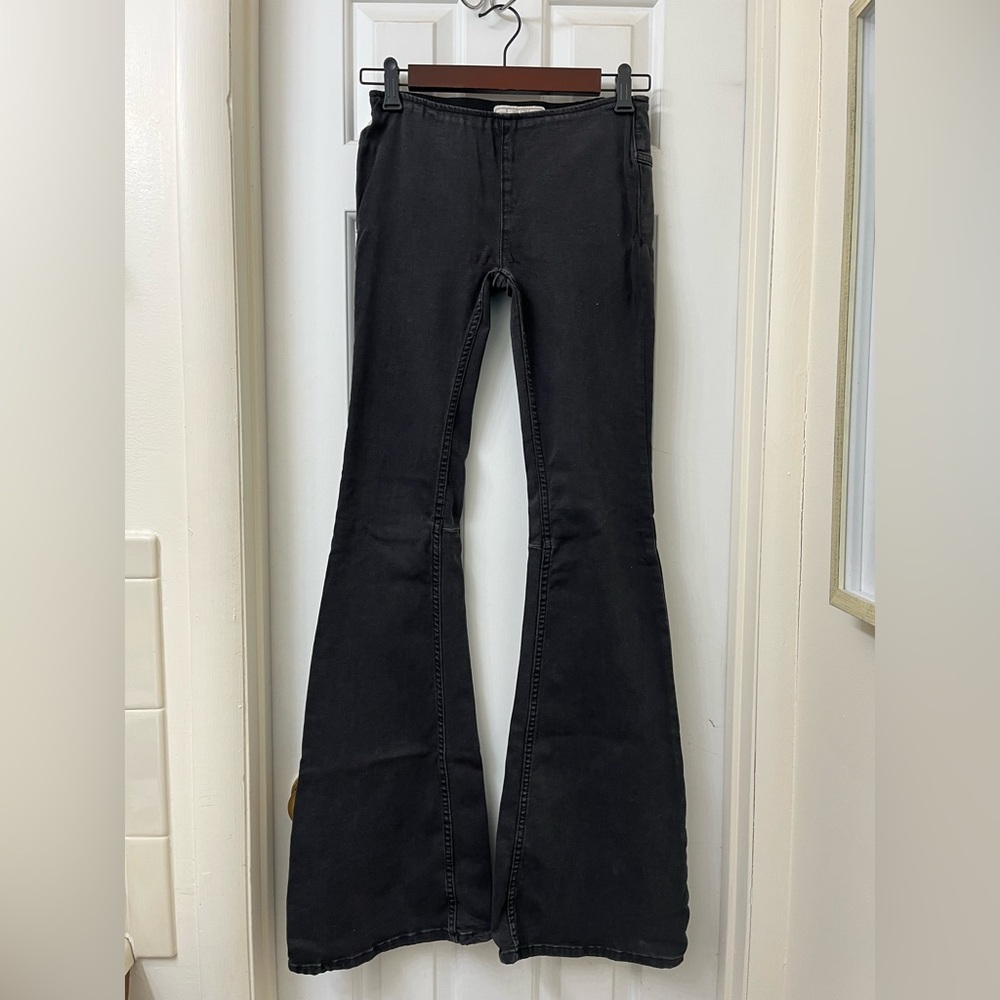 Free People Womens  24 Flare Jeans BLACK Bell Bottom